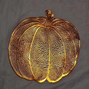 Illuminating Halloween Party Placemats Metallic Orange Eyelet Pumpkins Set Of 4